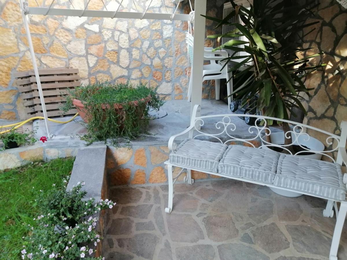Casa In Collina "La Farfalla" 리파벨라 외부 사진